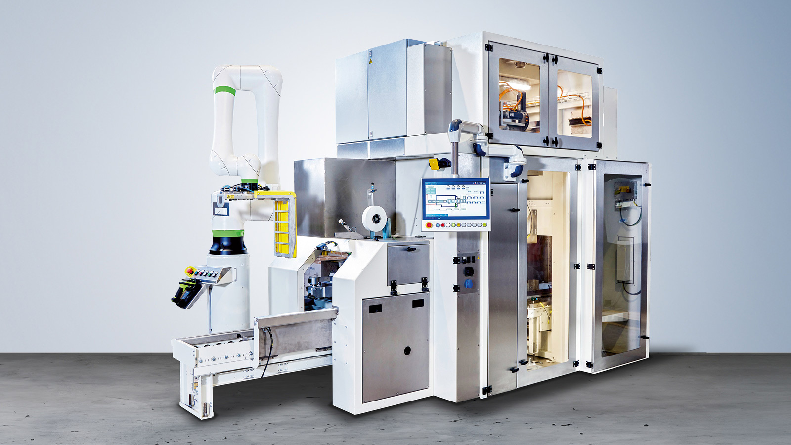 MX-System halves control cabinet volume for box sealer