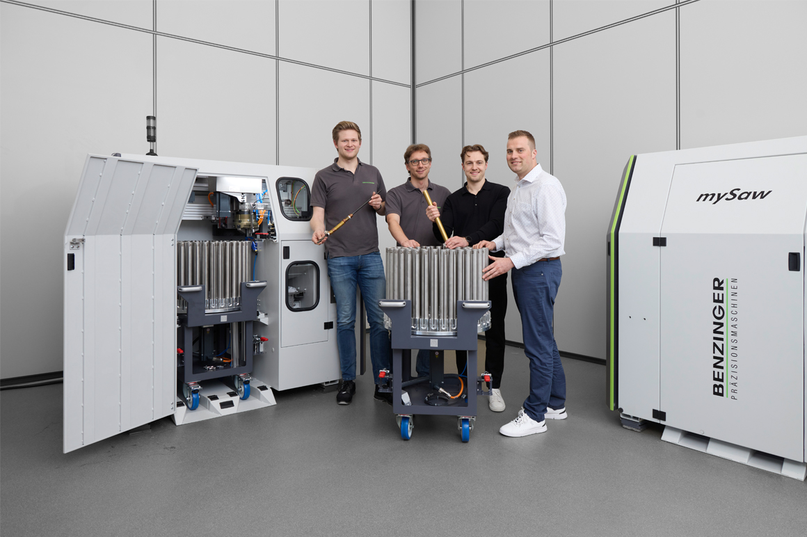 Carl Benzinger experts Mike Gutekunst, Software Development, Christian Spieler, Head of Electrical Design and Software, and Sascha Jentner, Application Technology and Technical Sales Jewelry Machines, as well as Benedikt Schwaninger, Beckhoff sales office Pforzheim, (from left to right) behind a mySaw tube magazine