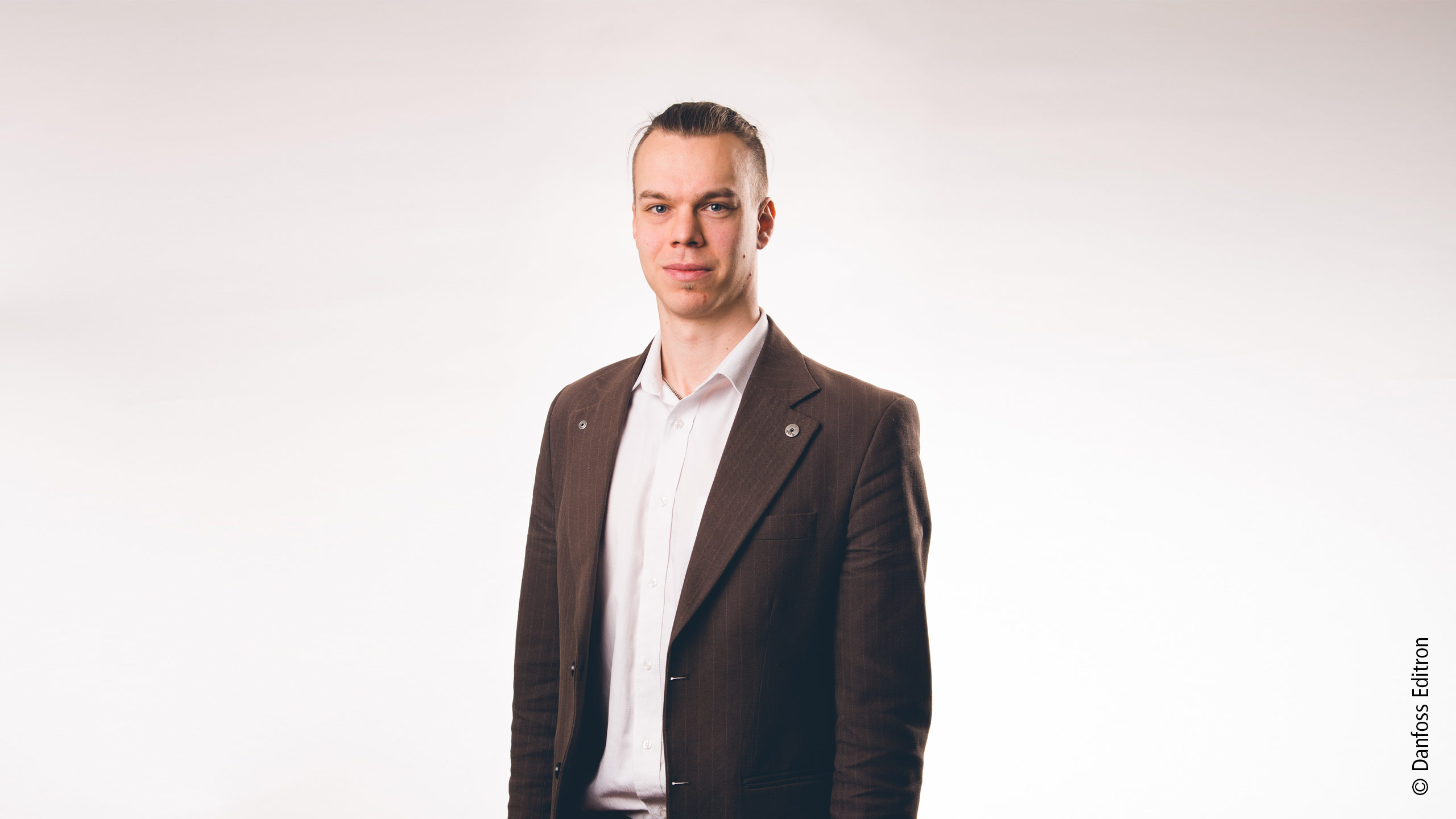 Jussi Paakkunainen, System Technology Manager bei Danfoss Editron: „Durch die Feldbusunterstützung und den minimalen Platzbedarf der Beckhoff-Hardware in den Schaltschränken ergeben sich erhebliche Vorteile bei der Projektierung und Inbetriebnahme.“ 