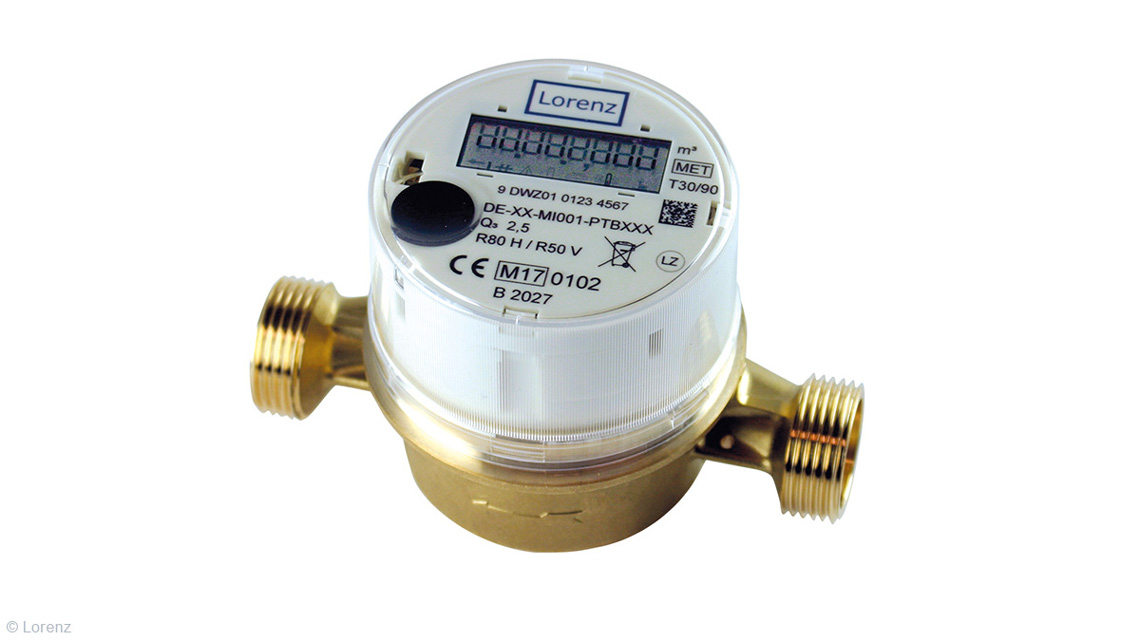 Lorenz’s Industrie 4.0-compliant manufacturing process makes smart residential and commercial water meters like the digital impeller flow meter shown here. 
