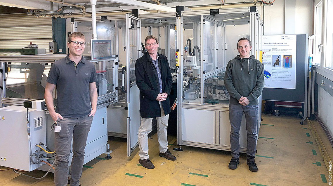 The project team (from left): Christian Egger, scientific associate at the Institute of Computational Engineering (ICE) of OST, Prof. Dr. Christoph Würsch, lecturer at ICE, and R&D engineer Robin Vetsch. 