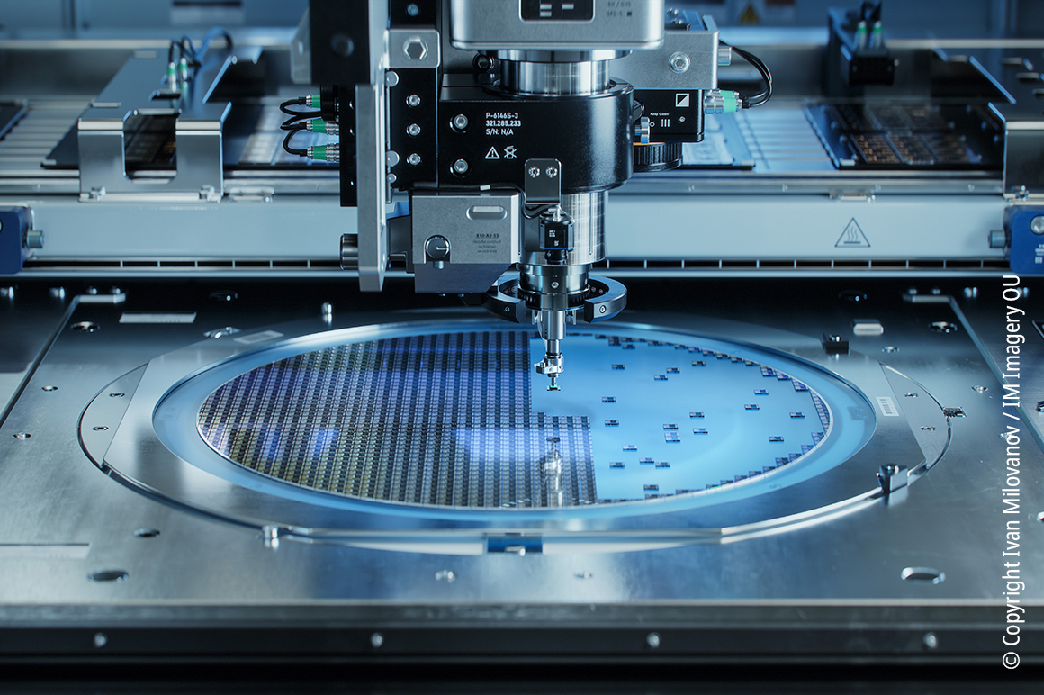 Beckhoff의 PC 기반 제어, EtherCAT, TwinCAT, TwinSAFE는 반도체 산업 요구사항에 부합하는 최적화된 솔루션이다