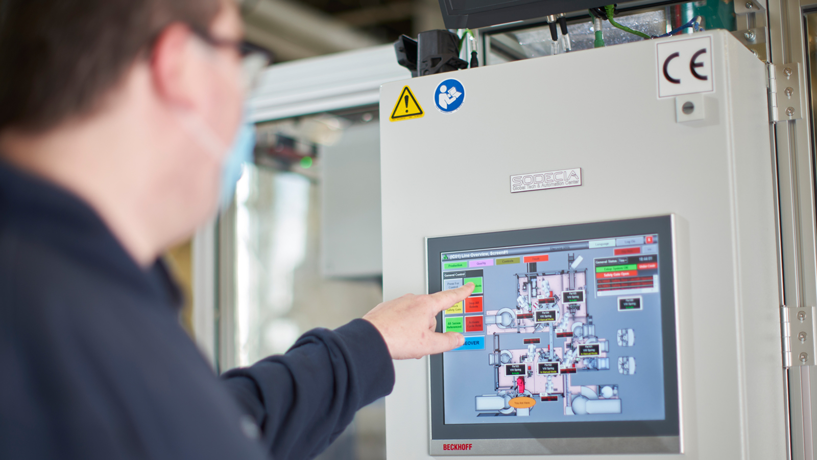A multi-touch CP2215 Panel PC from Beckhoff combines machine control with an intuitive user interface.  