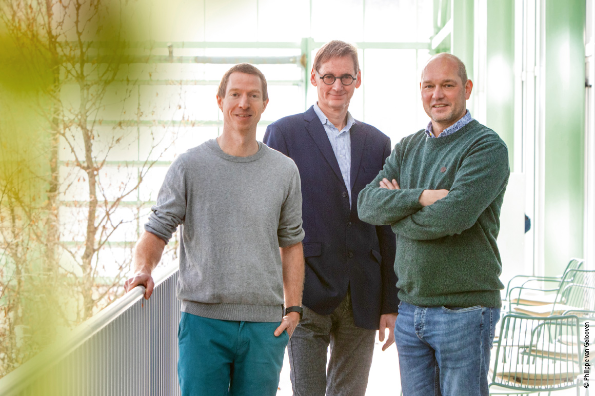 As a multi-technology specialist, VMA was responsible for around 95% of the building technology in ZIN in Noord, led by (from left to right) Dirk Stradiot, Software Engineer, and Pascal Kinoo, Sales Manager Smart and Sustainable Building Automation (both VMA), and supported by Ronny Noynaert (Sales Beckhoff Belgium).