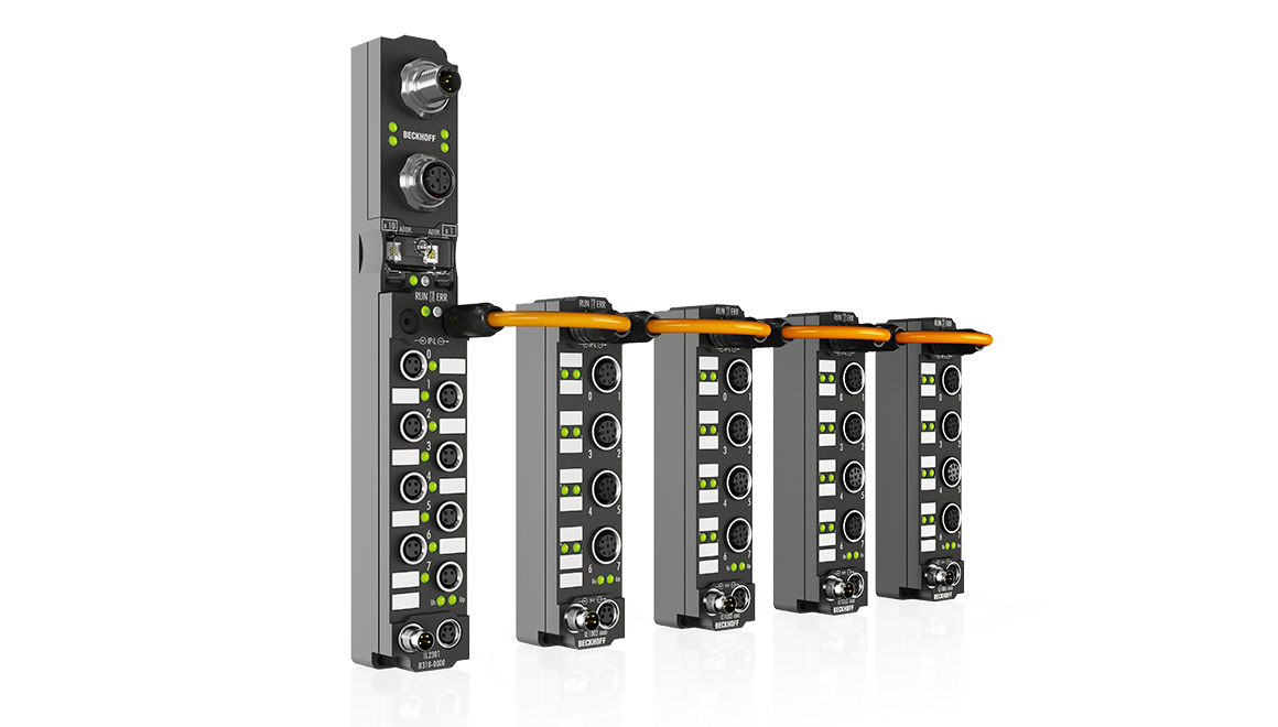 Up to 120 Extension Box modules can be connected via IP-Link.