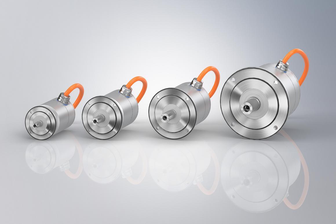 AM8700 servomotors with anodized housing in IP69K