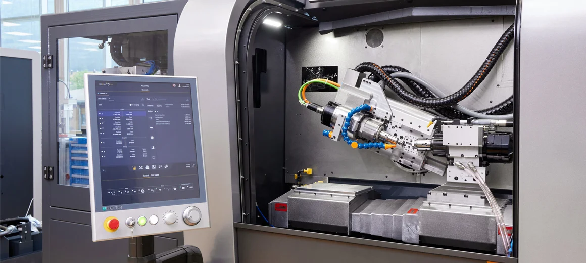 Precise machining of small parts with TwinCAT CNC | Beckhoff Worldwide